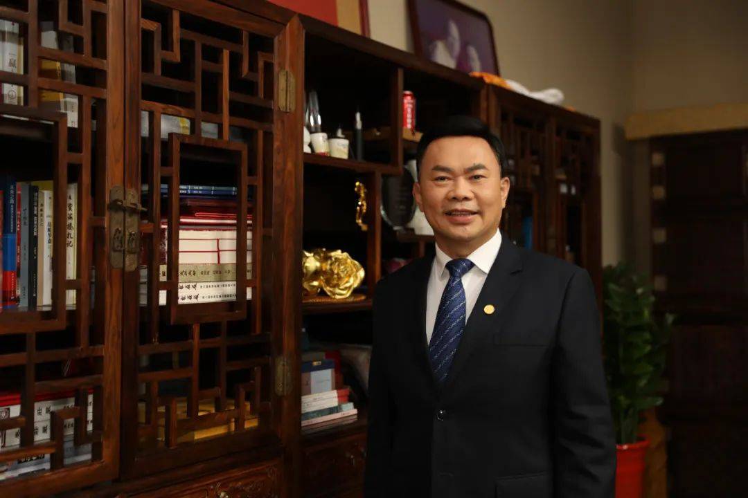 南方+专访｜万搏登陆_万搏(中国)董事长庄重：建“中国地标”助城市崛起 